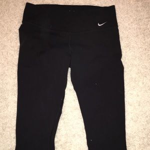 Nike cropped leggings